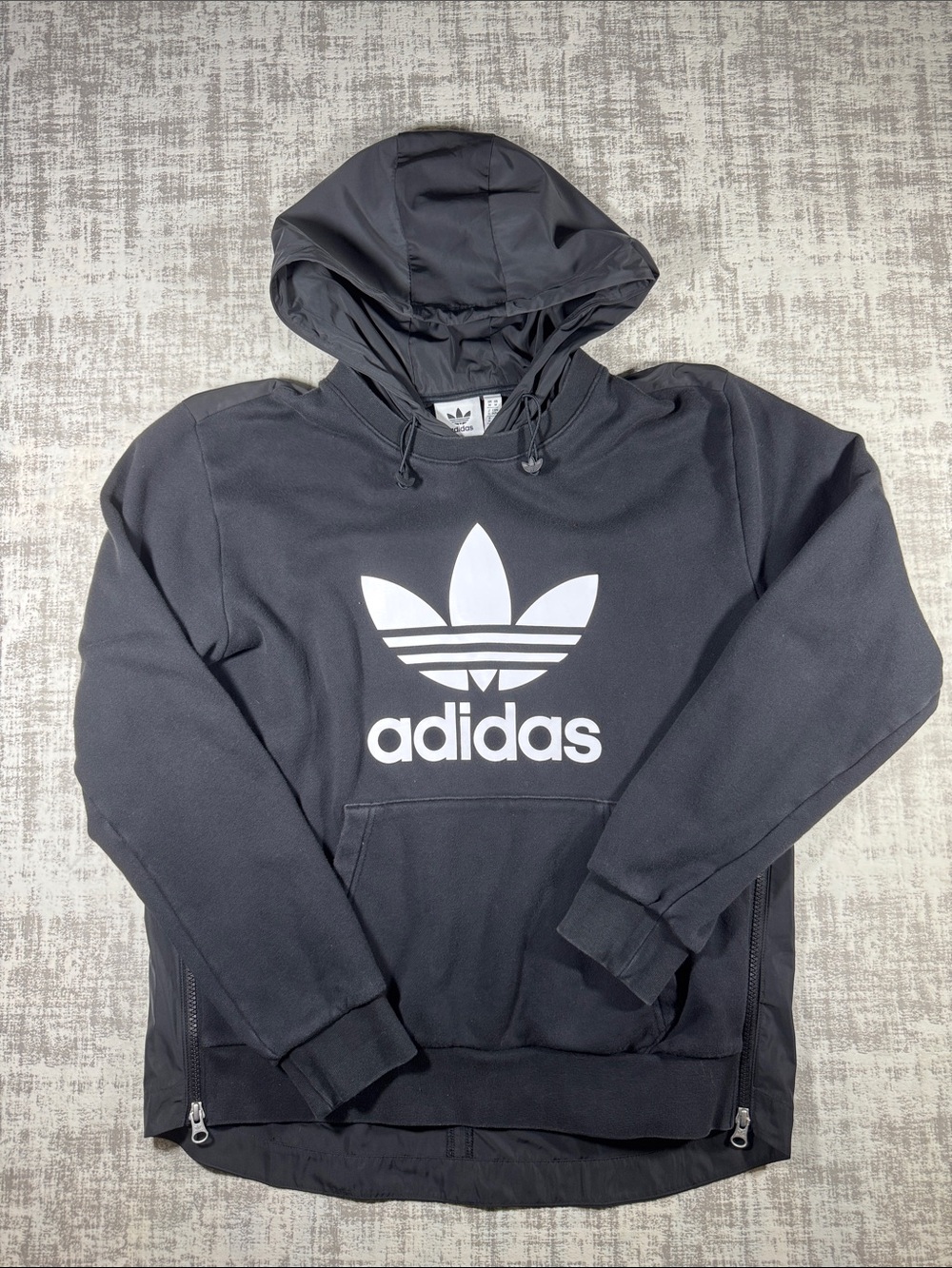 Adidas Black Hoodie with White Trefoil Logo size Medium 25.5X21PTP